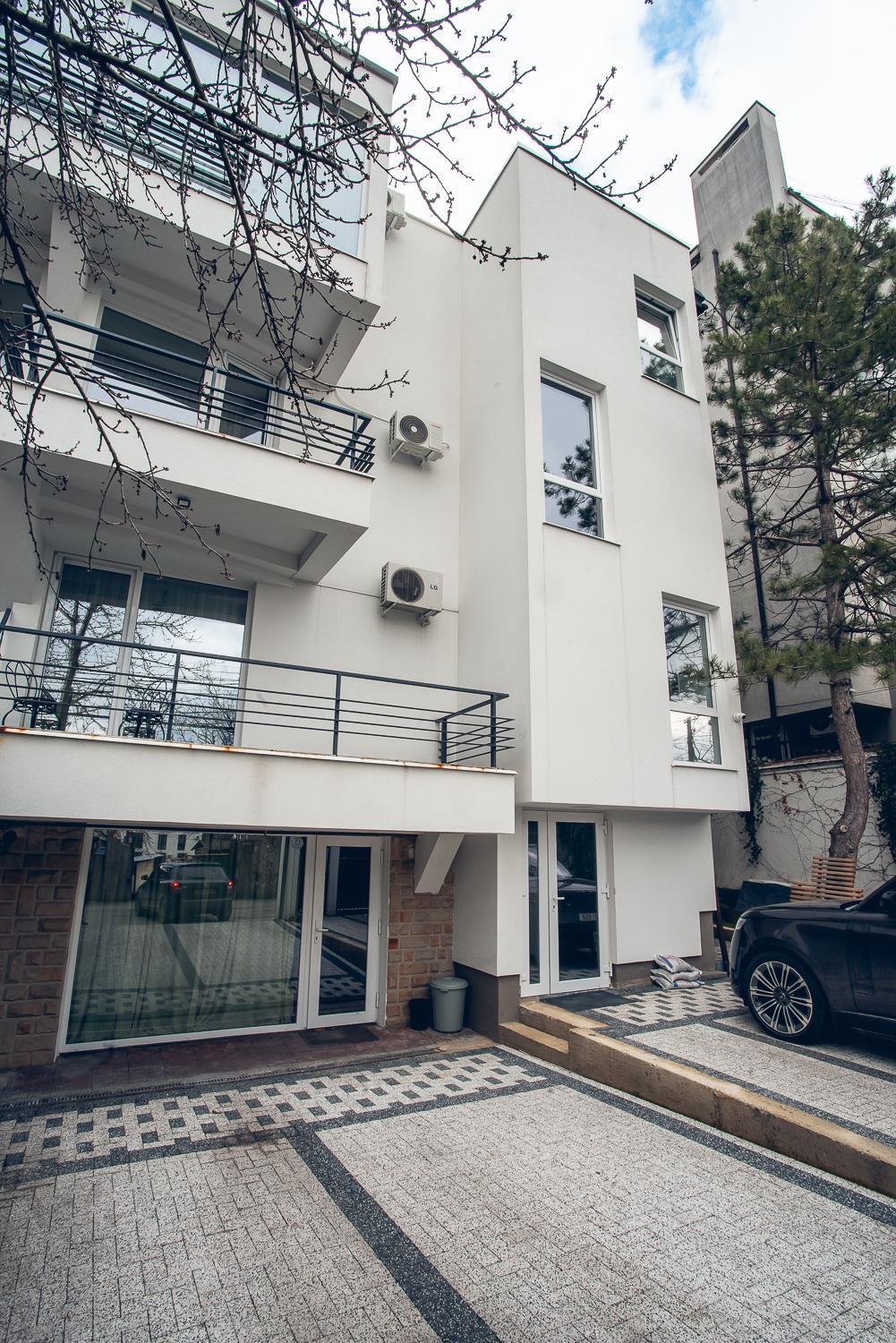 Apart4You Hotel Chişinău Eksteriør billede